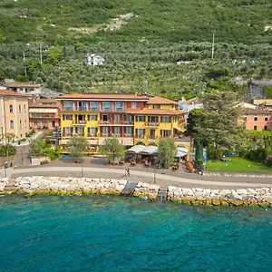 Beatrice Appart hôtel Brenzone